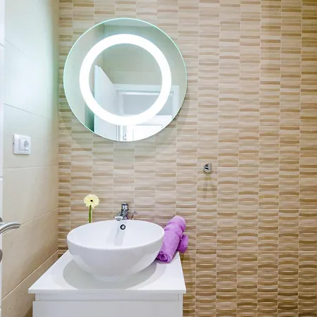 Tranquility Nest Beniva