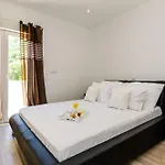 Tranquility Nest Beniva וילה Mokošica