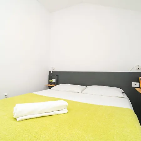 Tranquility Nest Beniva Villa